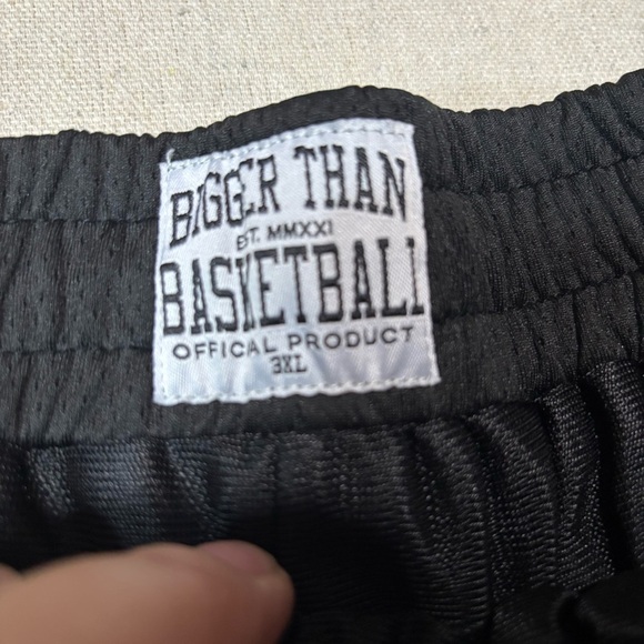 Bigger Than Basketball Men’s Shorts Athletic Basketball Size 3XL Zip Pockets - Picture 4 of 8